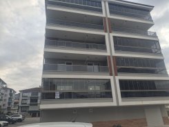 YENI MH  KAT 1  2+1 ODA   120 M  ASANSORLU  DAIREMIZ